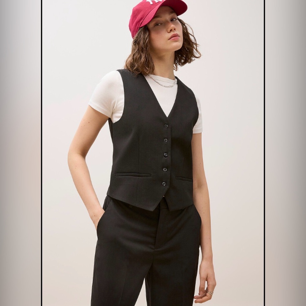 BANANA REPUBLIC Black Tailored Vest Size 2 Waist Cinch Classic